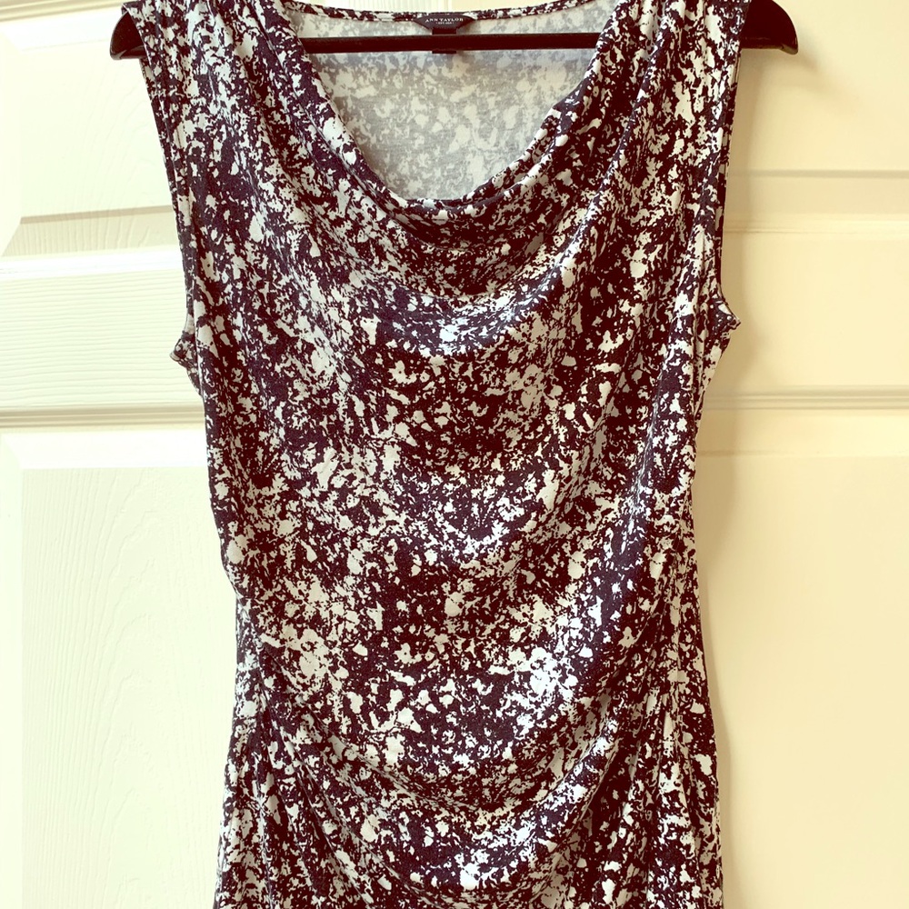 GUC black & white Ann Taylor Top